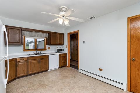315 W Eagle Lake Rd, Beecher, IL 60401 photo 19