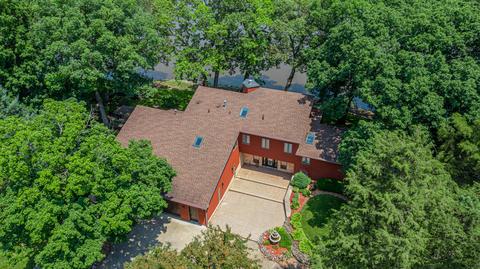 2569 N Oak Ridge Dr, Kankakee, IL 60901 photo 2