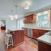 1810 Deerpath Ct, Naperville, IL 60565 photo 2