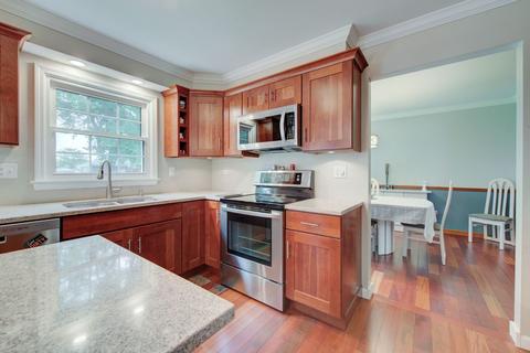 1810 Deerpath Ct, Naperville, IL 60565 photo 3