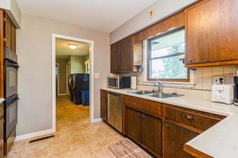 5 Durell Dr, Kankakee, IL 60901 photo 6