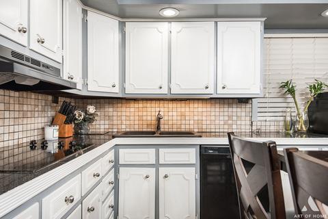 6024 N Artesian Ave, Chicago, IL 60659 photo 9
