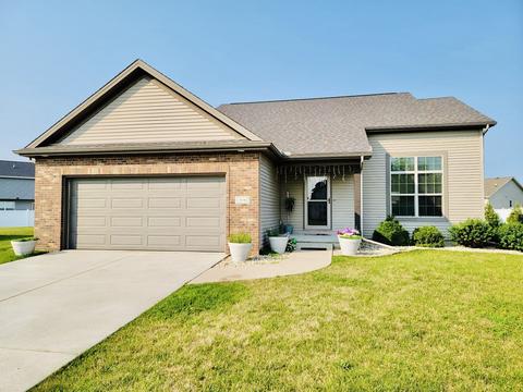 1036 Decoy Ln, Normal, IL 61761 photo 1