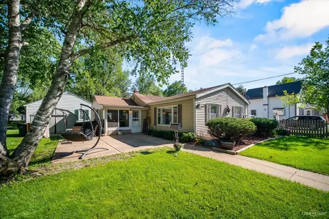 414 E Clark St, Plano, IL 60545 photo 1