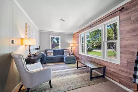 414 E Clark St, Plano, IL 60545 photo 10