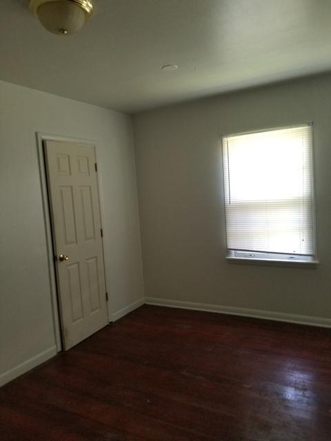 16950 Crane Ave, Hazel Crest, IL 60429 photo 10