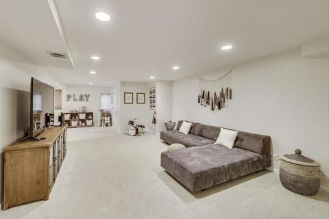 412 Spaulding Rd, Bartlett, IL 60103 photo 22