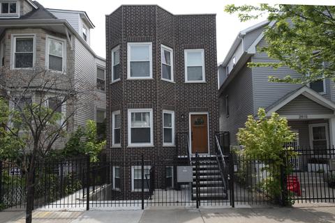 2917 N Gresham Ave, Chicago, IL 60618 photo 1