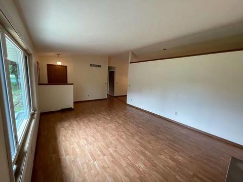 11262 Edgemere Ter, Roscoe, IL 61073 photo 4
