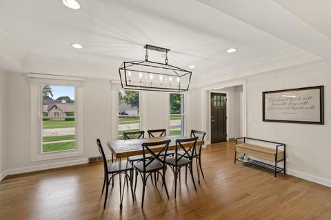 1291 W Bauer Rd, Naperville, IL 60563 photo 8