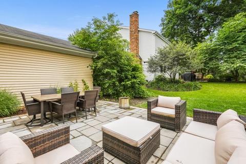 1291 W Bauer Rd, Naperville, IL 60563 photo 44