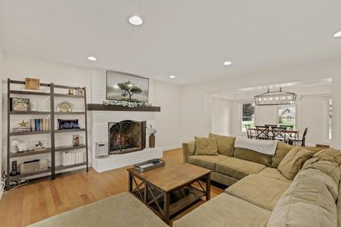 1291 W Bauer Rd, Naperville, IL 60563 photo 12