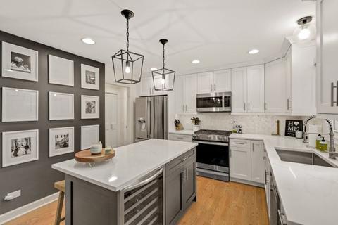 1291 W Bauer Rd, Naperville, IL 60563 photo 15