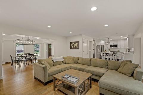 1291 W Bauer Rd, Naperville, IL 60563 photo 10