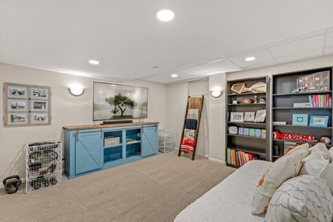 1291 W Bauer Rd, Naperville, IL 60563 photo 30
