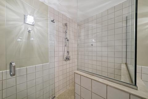 110 E Delaware Pl #1901, Chicago, IL 60611 photo 20