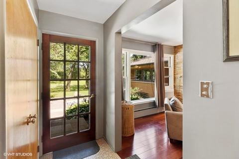 2783 Chapel Rd, Barrington Hills, IL 60010 photo 2