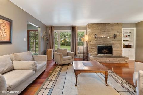 2783 Chapel Rd, Barrington Hills, IL 60010 photo 4