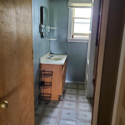 810 E Main St, Cornell, IL 61319 photo 9