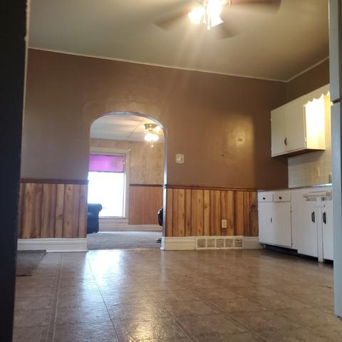 810 E Main St, Cornell, IL 61319 photo 7