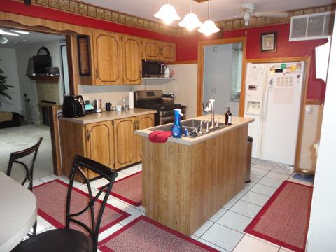 604 Johnson Ave, Morris, IL 60450 photo 8