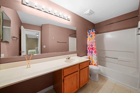 142 Westridge Blvd, Bartlett, IL 60103 photo 18