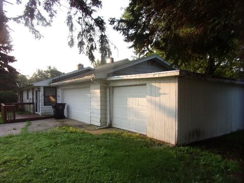 1001 S Wright St, Bloomington, IL 61701 photo 2