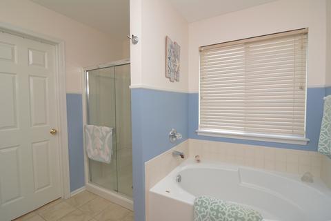 2011 Crooked Tree Ct, Mchenry, IL 60050 photo 25
