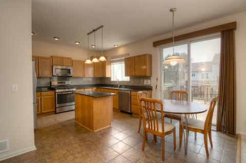 2011 Crooked Tree Ct, Mchenry, IL 60050 photo 13