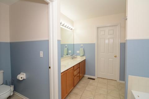 2011 Crooked Tree Ct, Mchenry, IL 60050 photo 26
