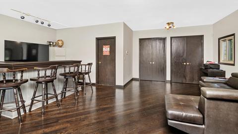4765 Forest View Dr, Northbrook, IL 60062 photo 12