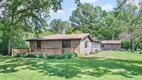 4765 Forest View Dr, Northbrook, IL 60062 photo 1