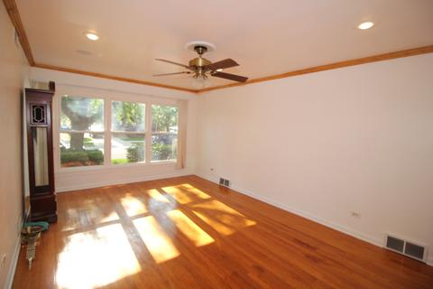 11313 S Sawyer Ave, Chicago, IL 60655 photo 4