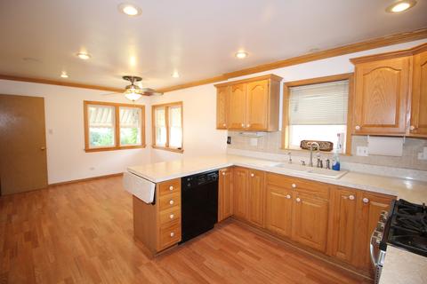 11313 S Sawyer Ave, Chicago, IL 60655 photo 5