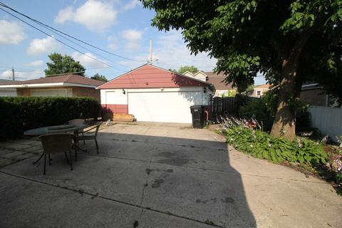 11313 S Sawyer Ave, Chicago, IL 60655 photo 17