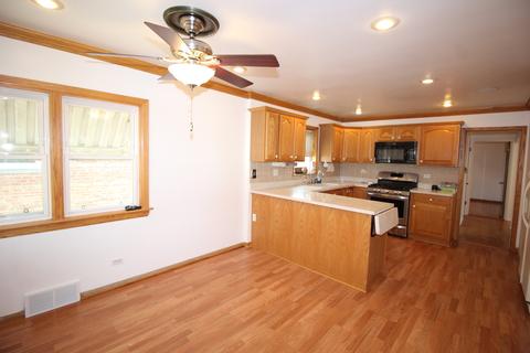 11313 S Sawyer Ave, Chicago, IL 60655 photo 6