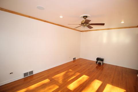 11313 S Sawyer Ave, Chicago, IL 60655 photo 3