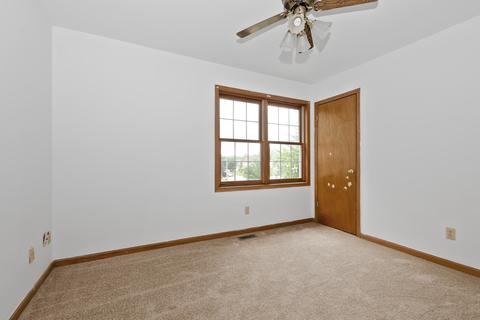 721 Cooper Ct E, Aurora, IL 60504 photo 18