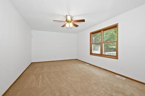 721 Cooper Ct E, Aurora, IL 60504 photo 9