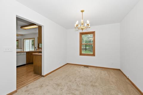 721 Cooper Ct E, Aurora, IL 60504 photo 8