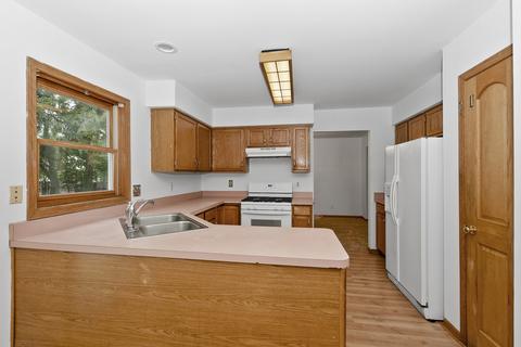721 Cooper Ct E, Aurora, IL 60504 photo 5