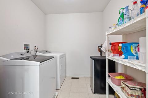 822 Limerick Ln, Mchenry, IL 60050 photo 18
