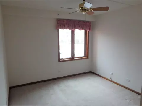 1600 E Thacker St #208, Des Plaines, IL 60016 photo 13