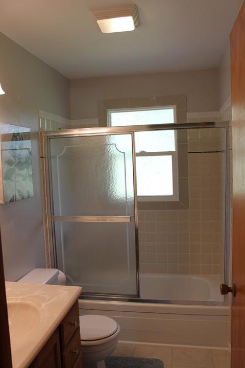 620 Juniper Ln, Bradley, IL 60915 photo 9