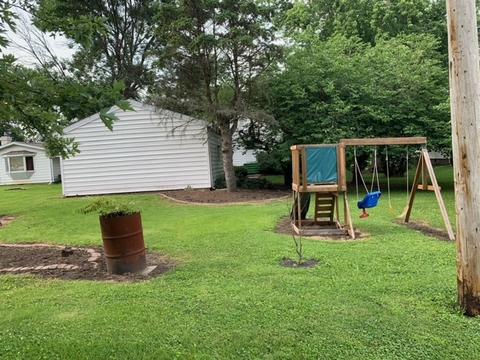 407 E Washington St, Le Roy, IL 61752 photo 11