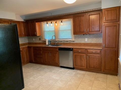 407 E Washington St, Le Roy, IL 61752 photo 16