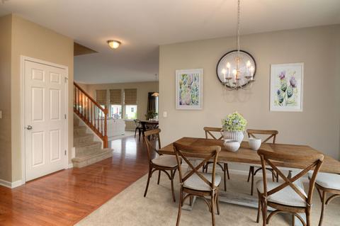 2012 Lucca Dr, Elgin, IL 60123 photo 6