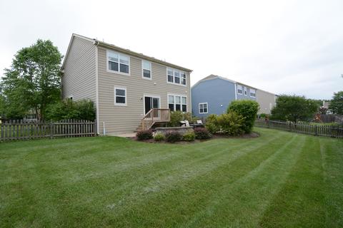 2012 Lucca Dr, Elgin, IL 60123 photo 27