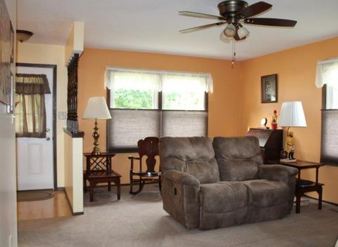 442 N Jackson St, Morrison, IL 61270 photo 5