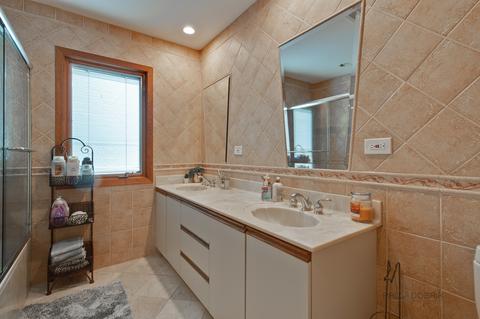 375 Jervey Ln, Bartlett, IL 60103 photo 21